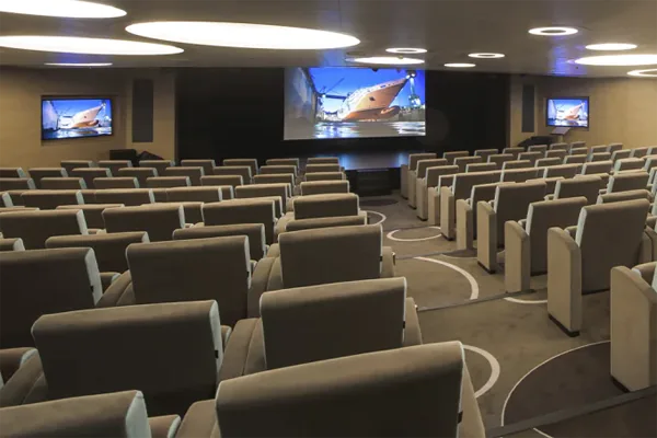 Театр - Палуба 4