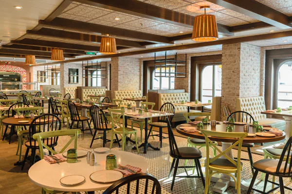 Альтернативный ресторан Giovanni’s Italian Kitchen & Wine Bar