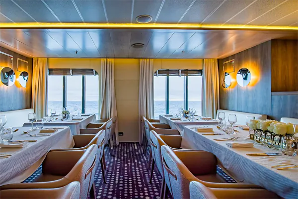 Гастрономический ресторан La Licorne - палуба 2